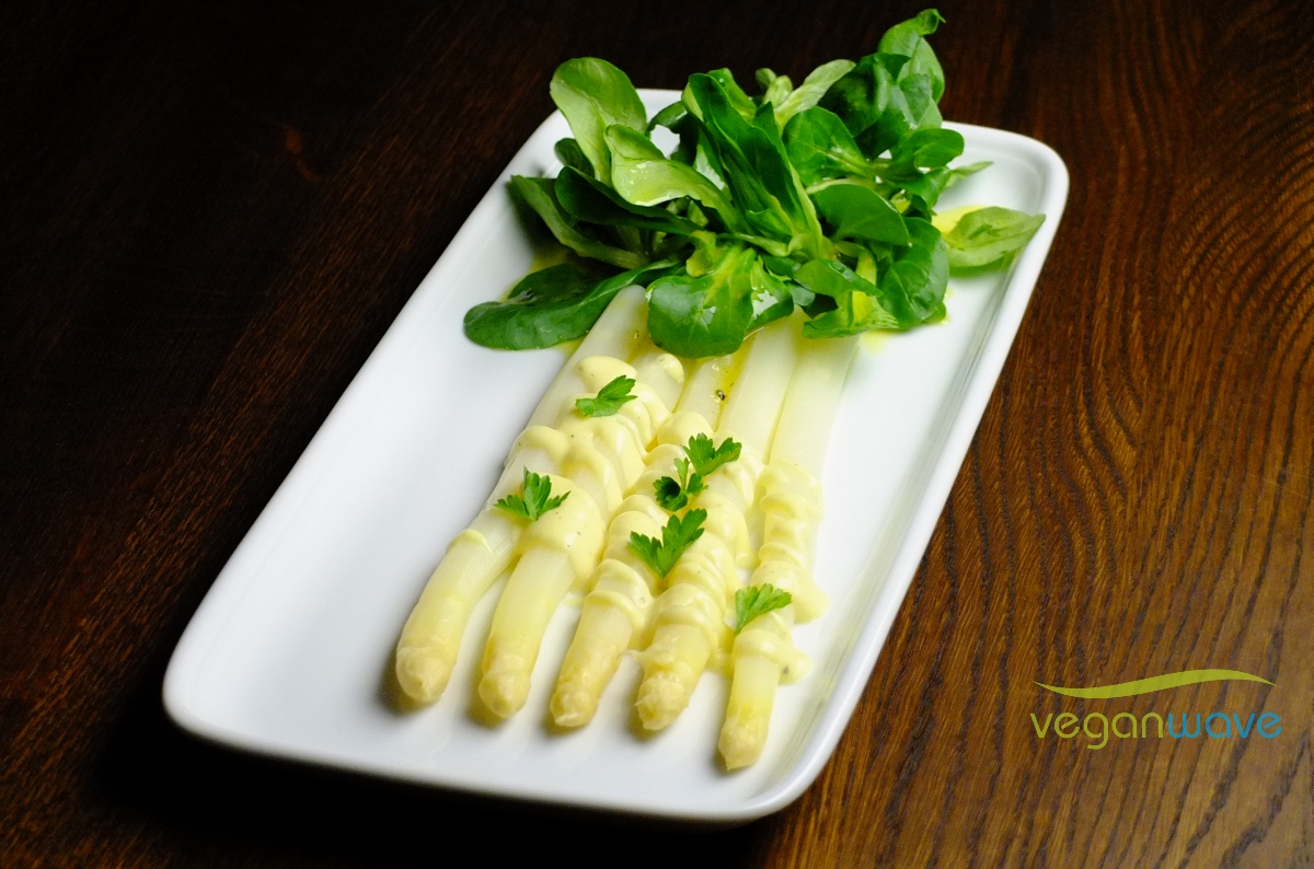 Spargel mit Sauce Hollandaise - veganwave